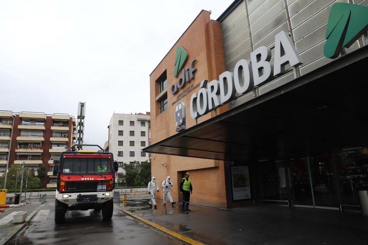 Efectivos de la Unidad Militar de Emergencias ya están desplegados en la capital