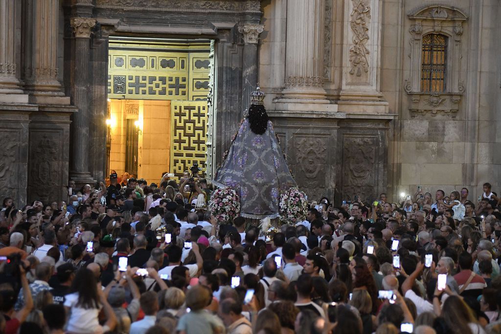 Bajada de la Virgen de la Fuensanta desde su Santuario hasta el templo catedralicio de Murcia