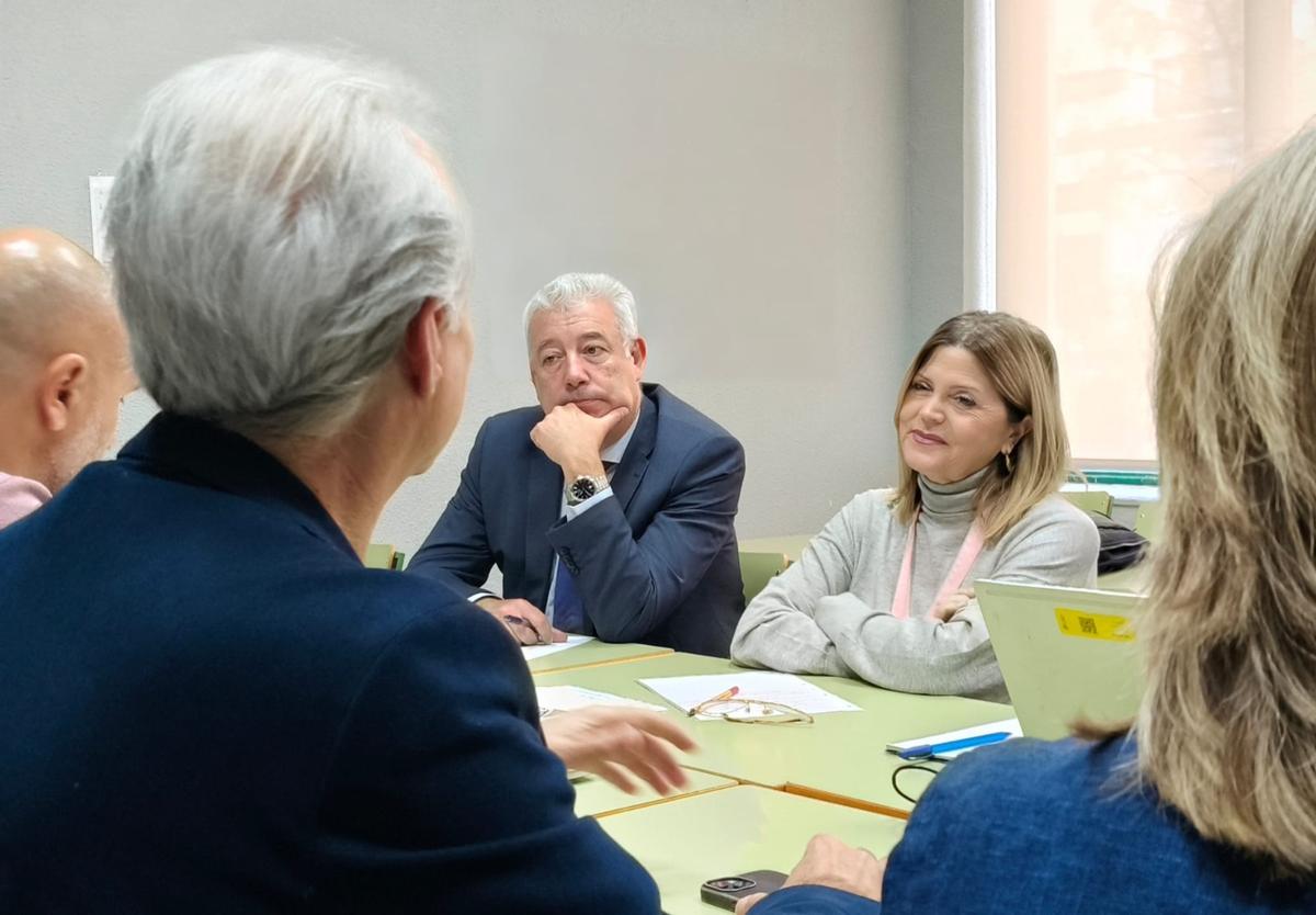 La consellera Carmen Ortí durante la reunión.