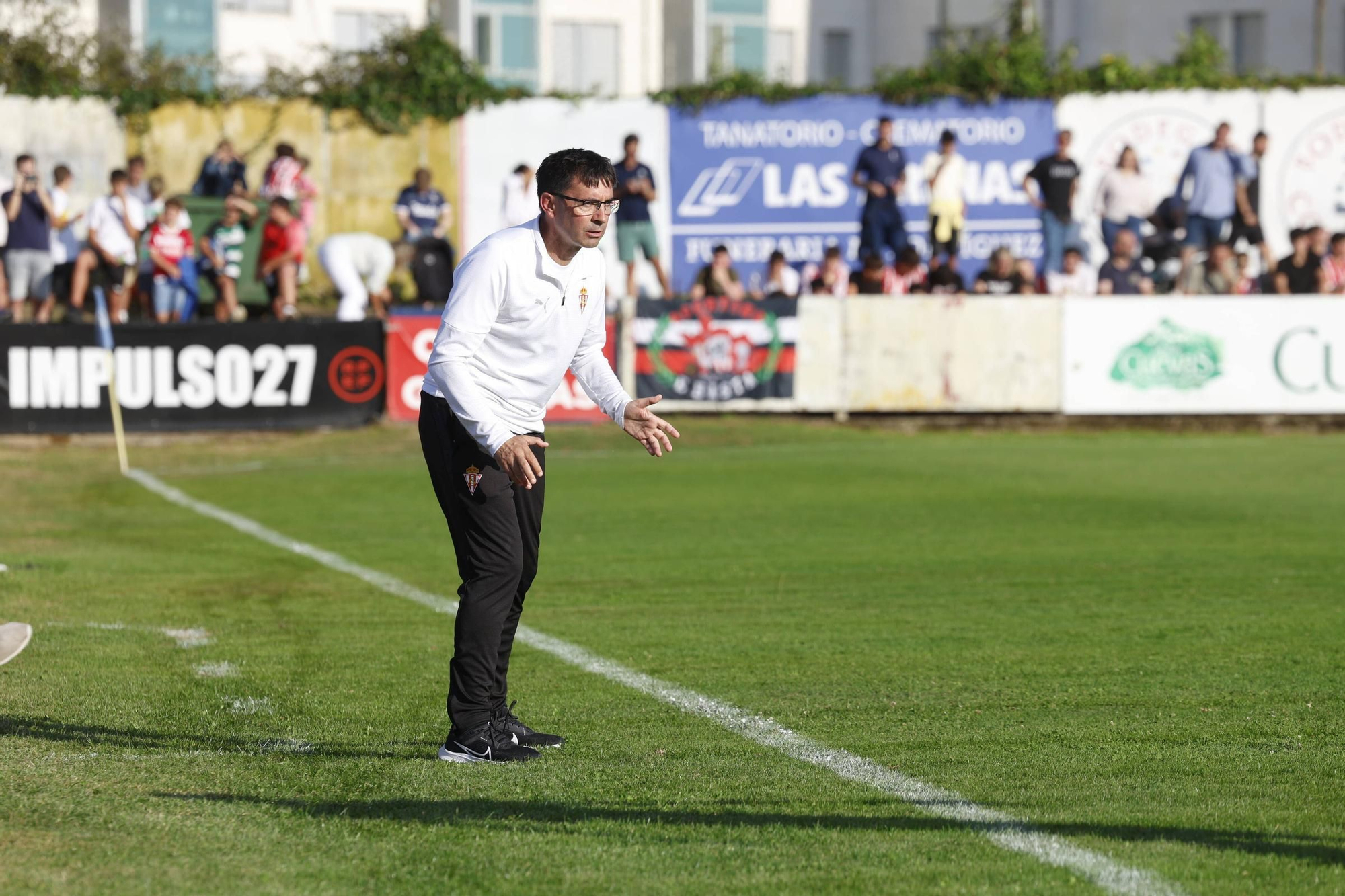 EN IMÁGENES: así fue el choque entre el Sporting y el Marino de Luanco