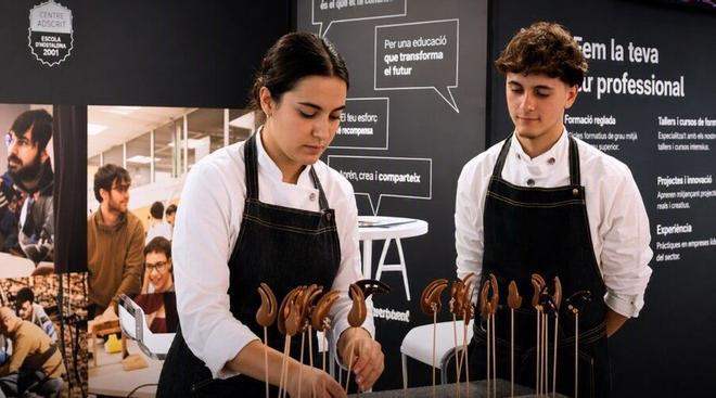 Barcelona Activa ofrece un nuevo programa de formación y empleo para jóvenes de 16 a 25 años