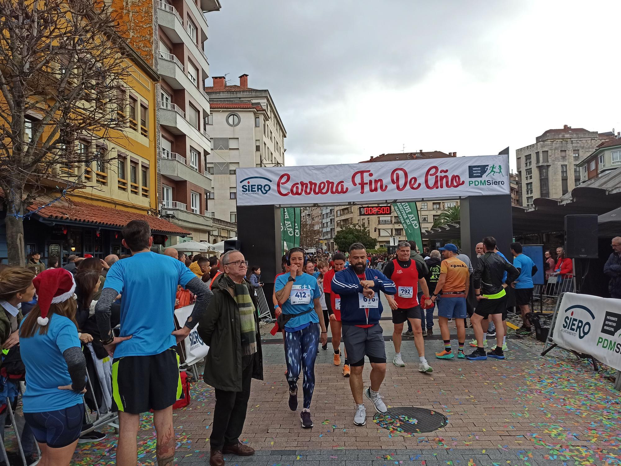 Casi 1.500 participantes disputan la carrera de Fin de Año de Pola de Siero