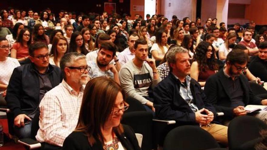 Asistentes a la jornada que ayer tuvo lugar en el Campus de la UPV.