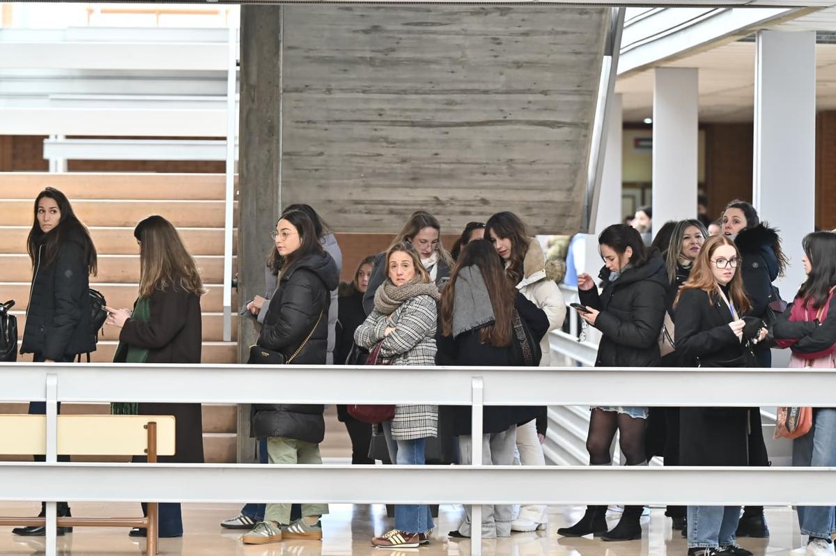 En imágenes I Oposiciones de Enfermería en Aragón