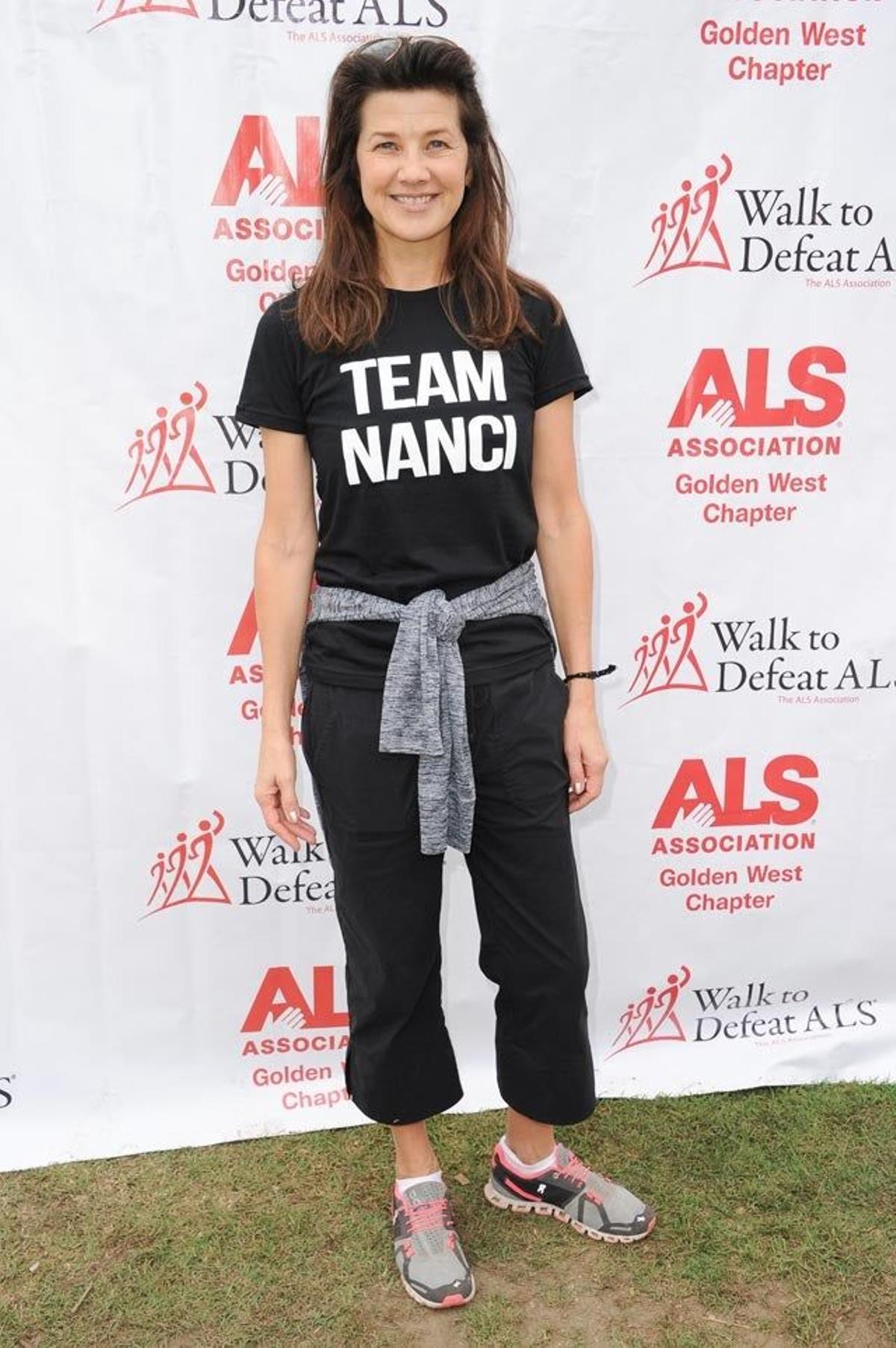Ela Rees Reese Witherspoon y sus amigas organizan una caminata para luchar ...