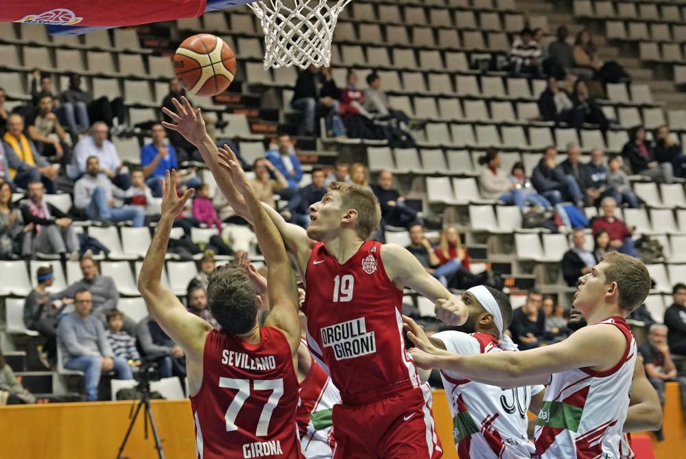 Bàsquet Girona - Villarrobledo, en imatges