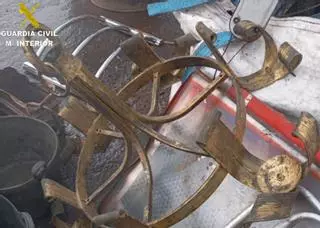 Detenidos por robo y estafa en Arousa