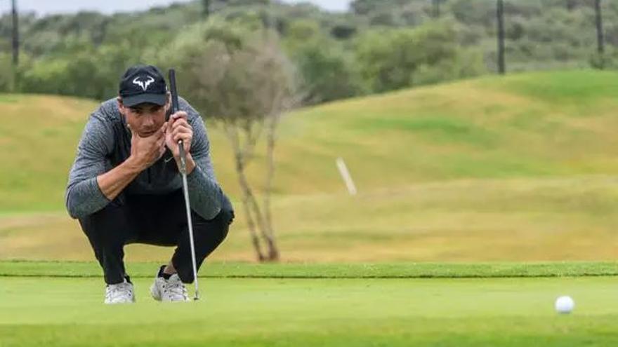 Rafa Nadal y Aritz Aduriz, en el top 10 del campeonato amateur de golf de Baleares