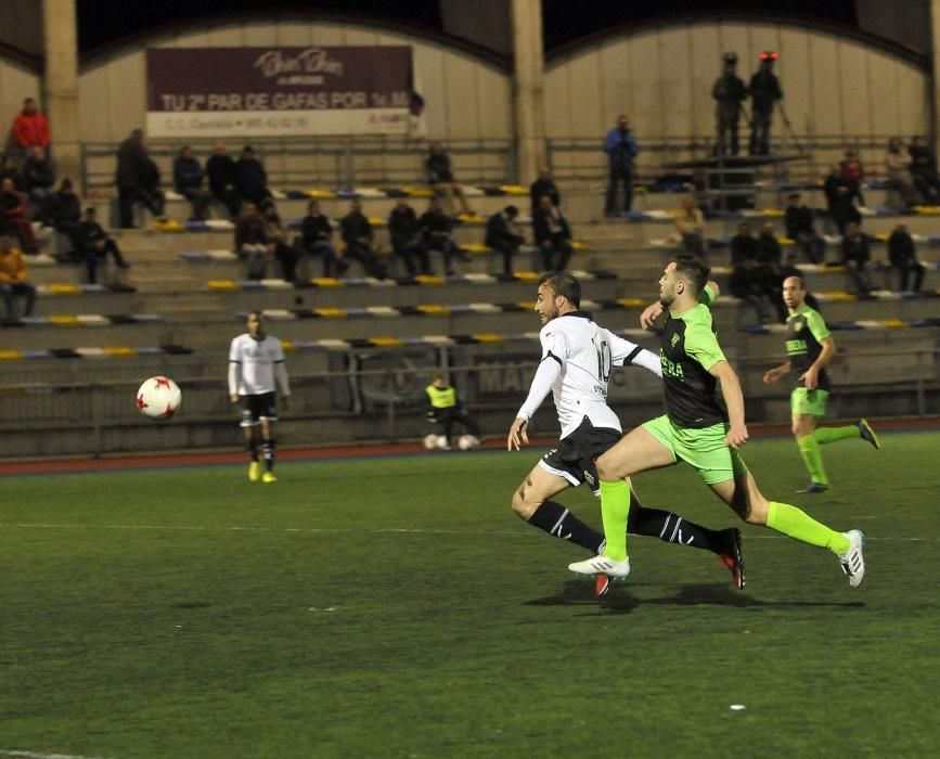 El partido entre el Caudal y el Izarra, en imágenes