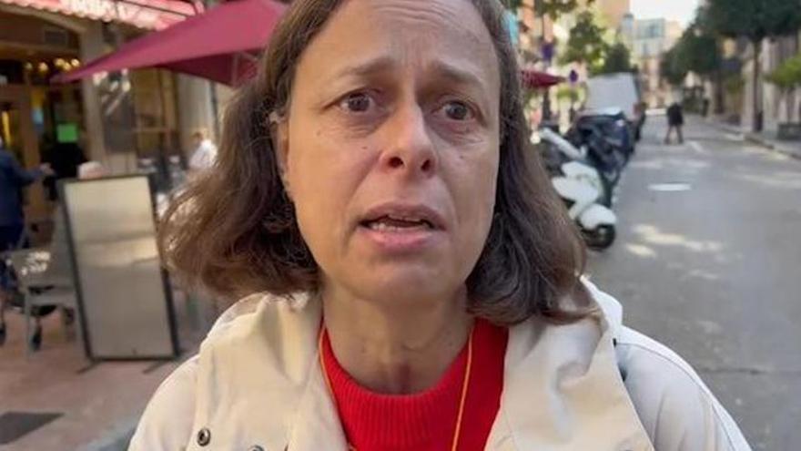 VÍDEO: Paula Aguilar, vecina de La Vallina: "Los parques de baterías son un peligro si se incendian y nos los quieren poner a 150 metros de casa""