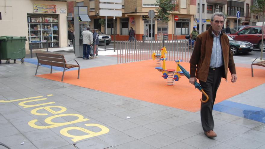Carrasco retoma el uso urbano de la cerámica en los proyectos en la vía pública en Castelló