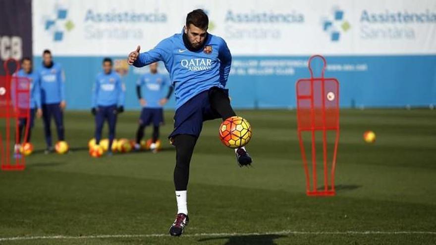 Jordi Alba en el darrer entrenament del Barça.