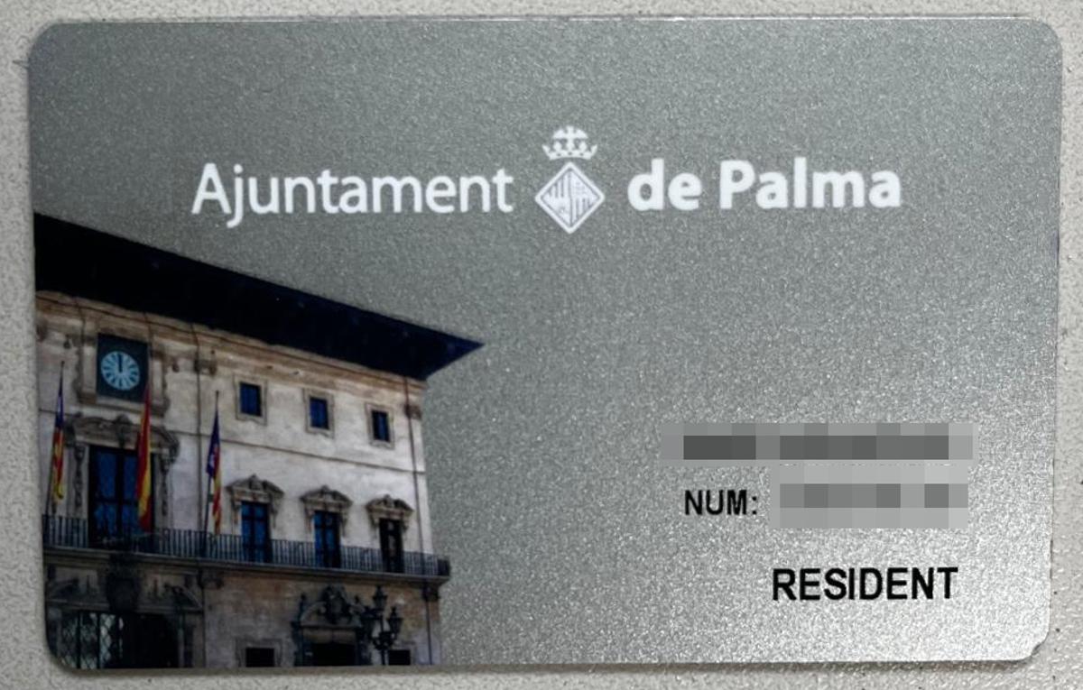 Mit der tarjeta ciutadana bezahlt man im Bus in Palma.