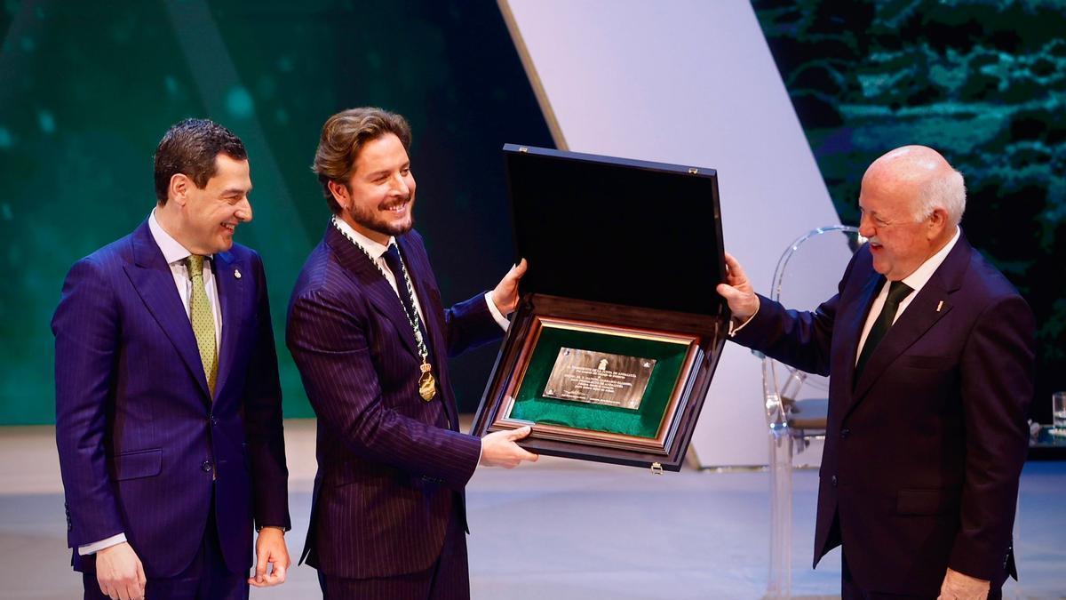 Vídeo | Así ha cantado el himno de Andalucía Manuel Carrasco