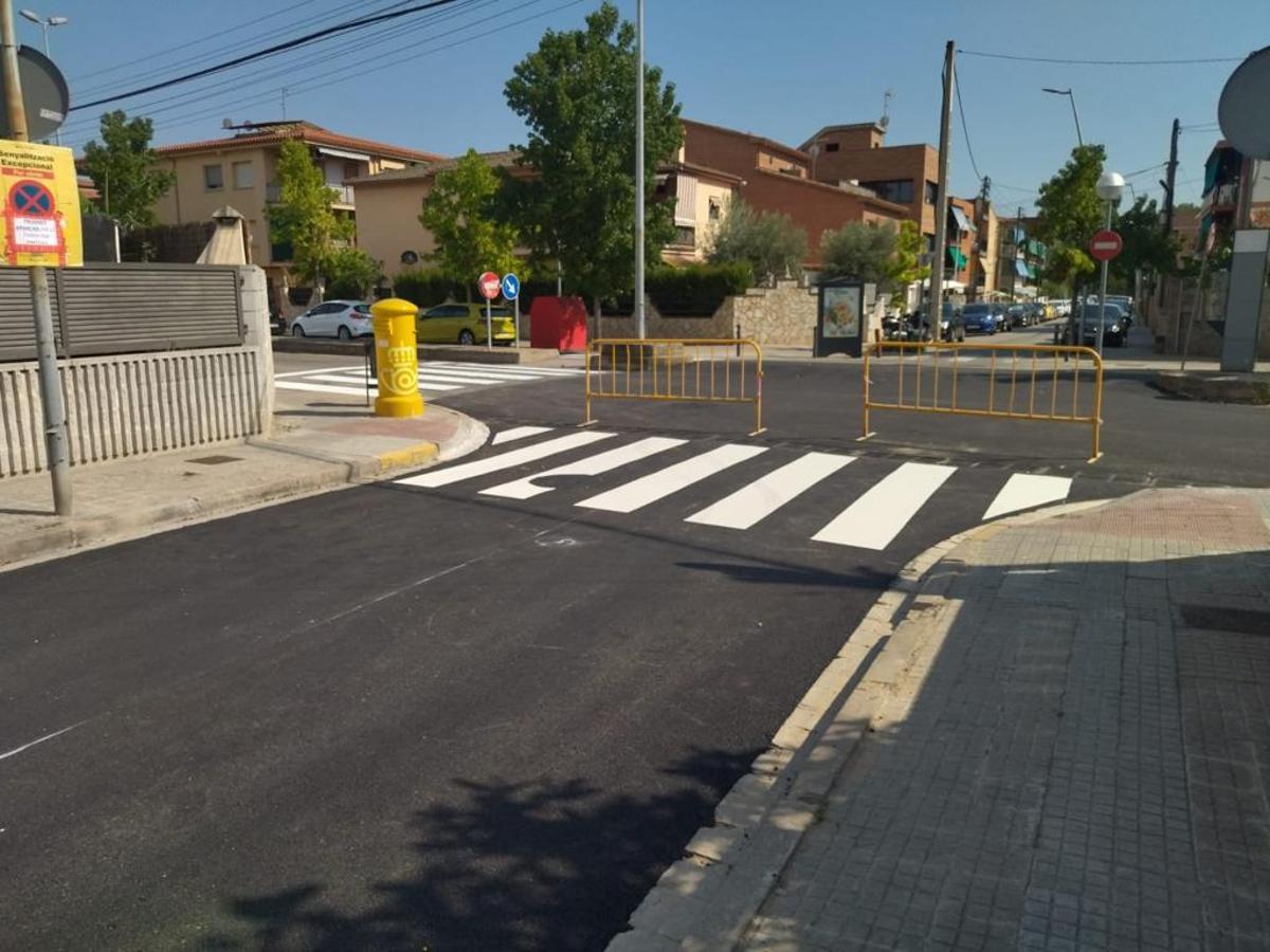 Finalitzen les obres de substitució del clavegueram del carrer Independència de Parets