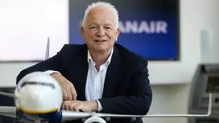 “Si Aena no tiene un plan para hacer crecer los aeropuertos regionales, que los ceda a CCAA o ayuntamientos”