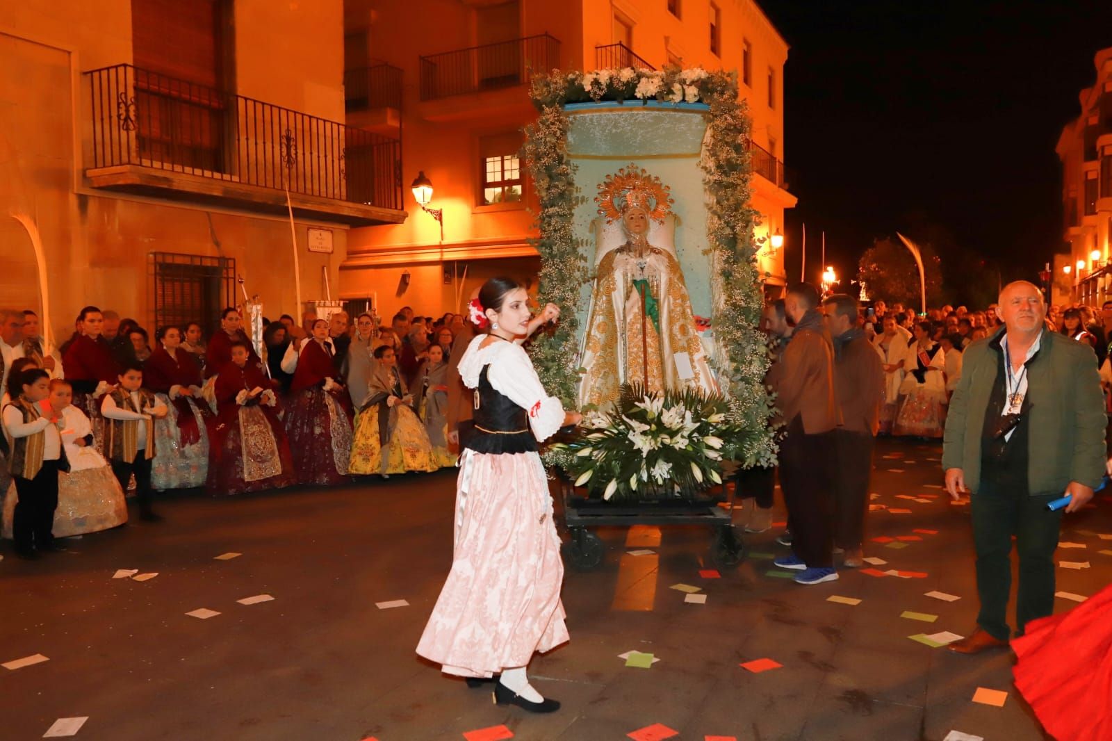 Cien imágenes para entender las Fiestas de la Venida de la Virgen de Elche