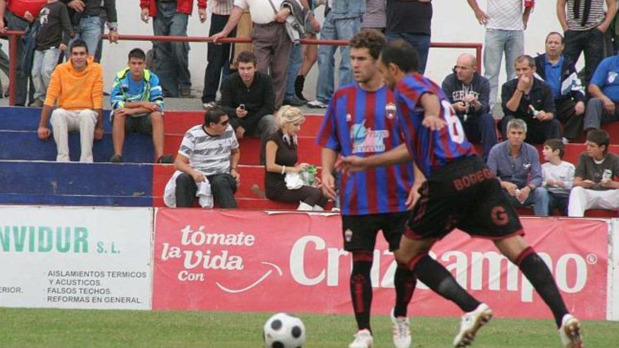 Herrero: &quot;El Eldense sufrió un robo a mano armada en Onda&quot;