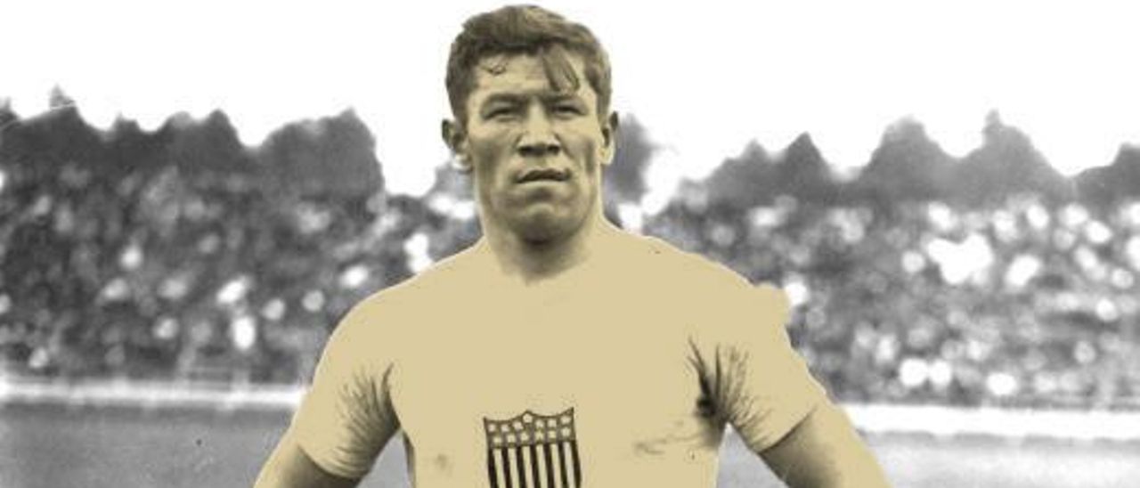 Jim Thorpe, durante su participación en Estocolmo