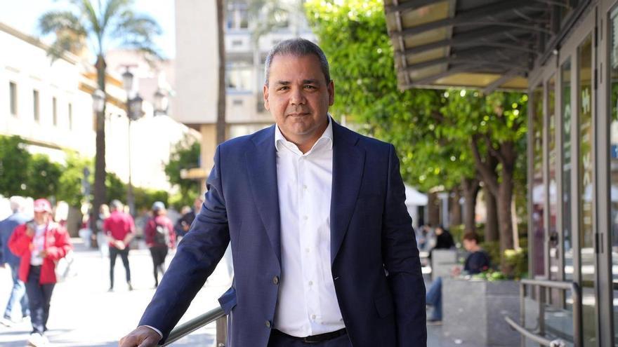 «Ahora es más común hacer trasplantes a pacientes mayores de 70 años»
