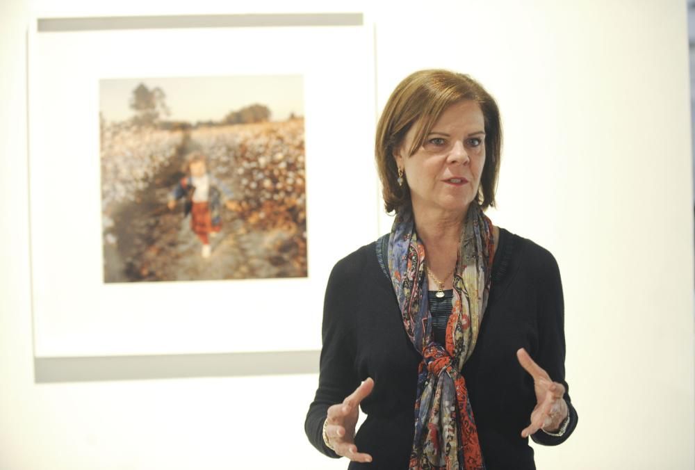 Maude Schuyler expone ''Mississippi History''