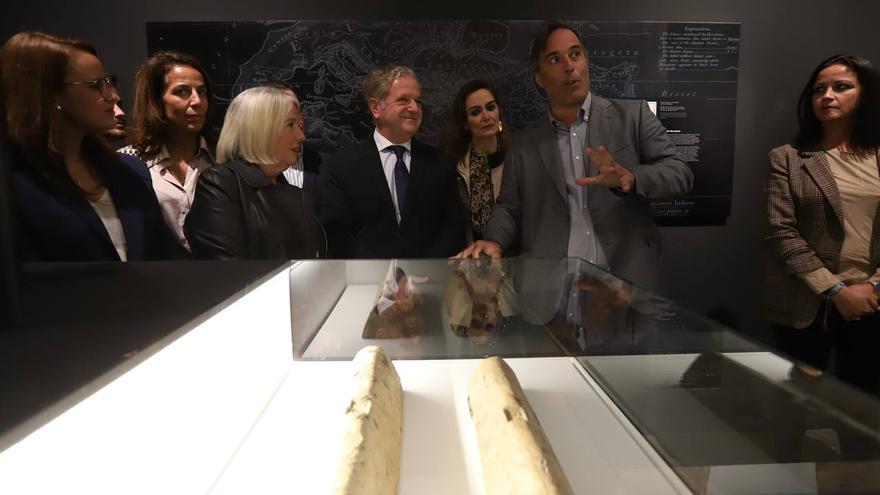 La inauguración de la muestra ‘Todo lo que brilla’, en imágenes