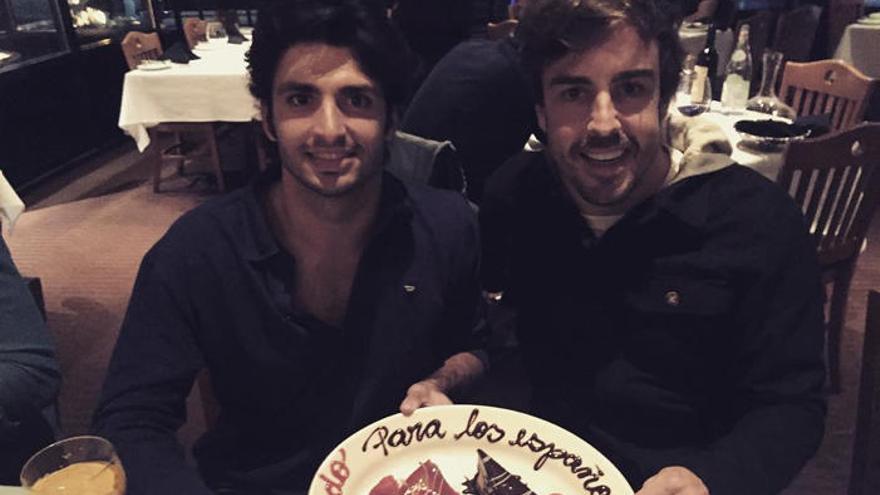 Carlos Sainz y el &quot;cabroncete&quot; Alonso hacen las paces