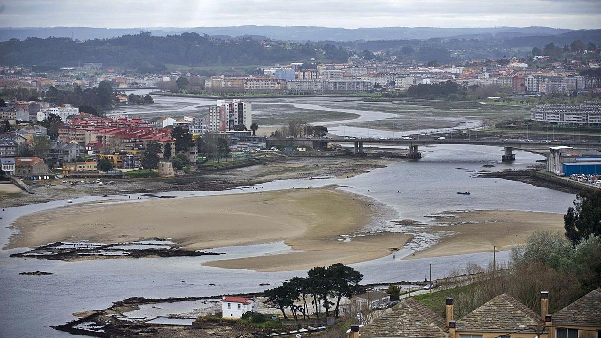 Panorámica de la ría de O Burgo.