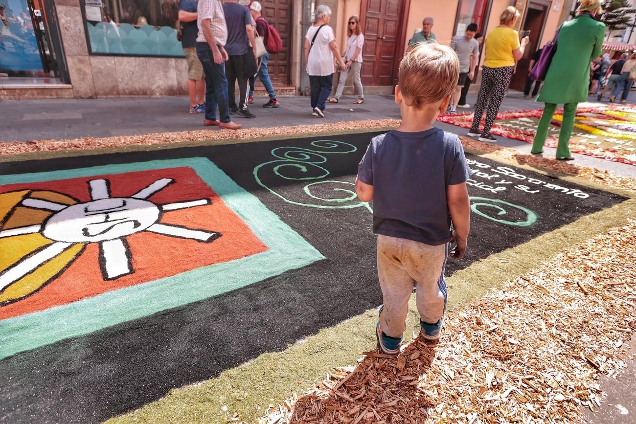 Alfombras del Corpus Christi en La Laguna