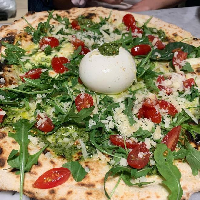 Una de las pizzas que puedes degustar en la pizzería Da Michele de Barcelona