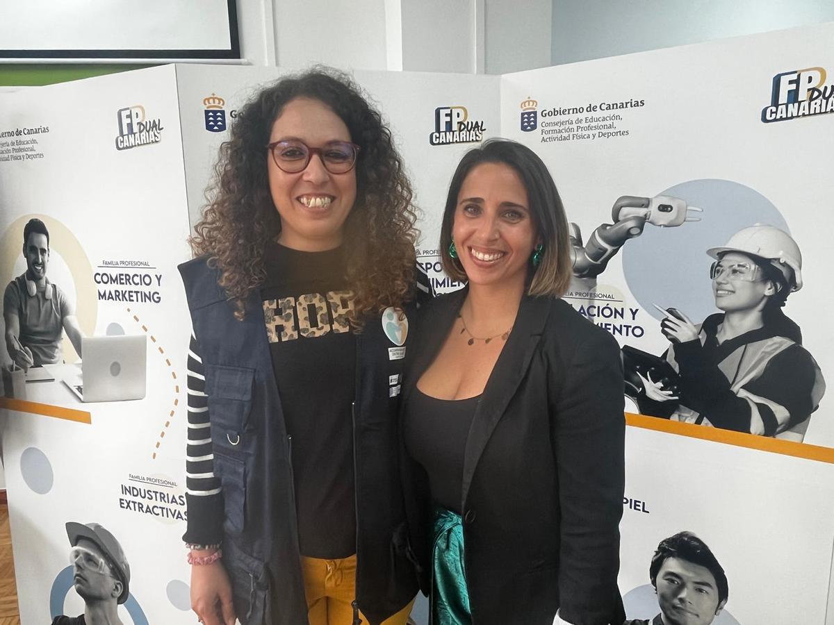 Maria Saddadi y Sara Hernández, alumna y profesora, respectivamente, del ciclo formativo.
