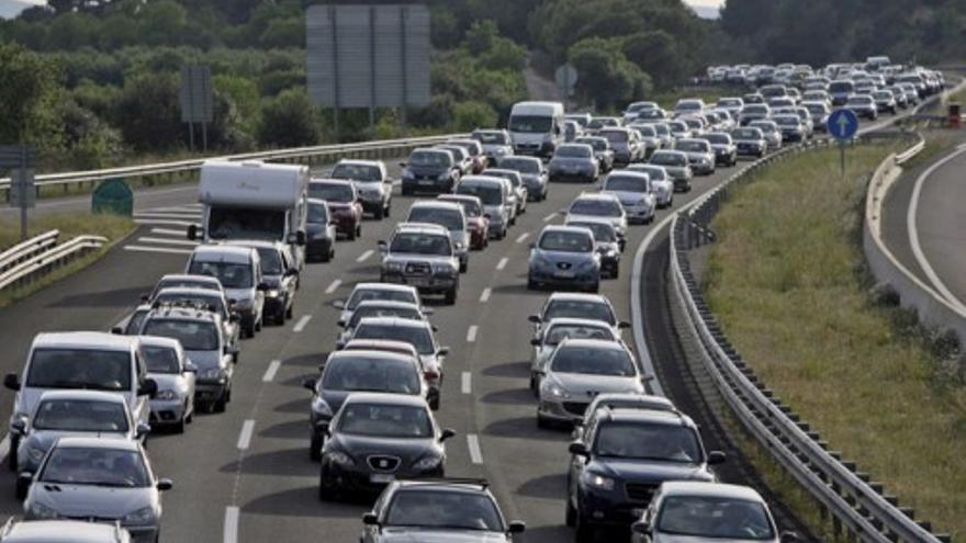 La carretera deja menos muertos en Semana Santa