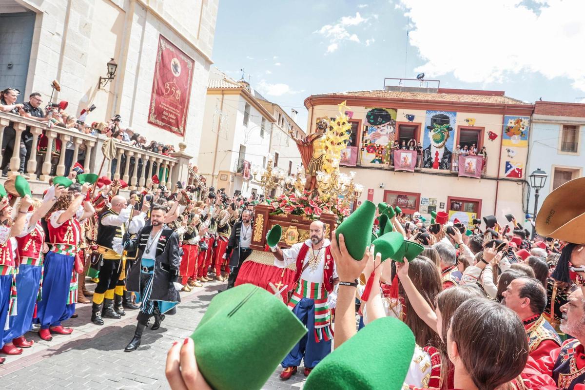 San Bonifacio bendice a Petrer