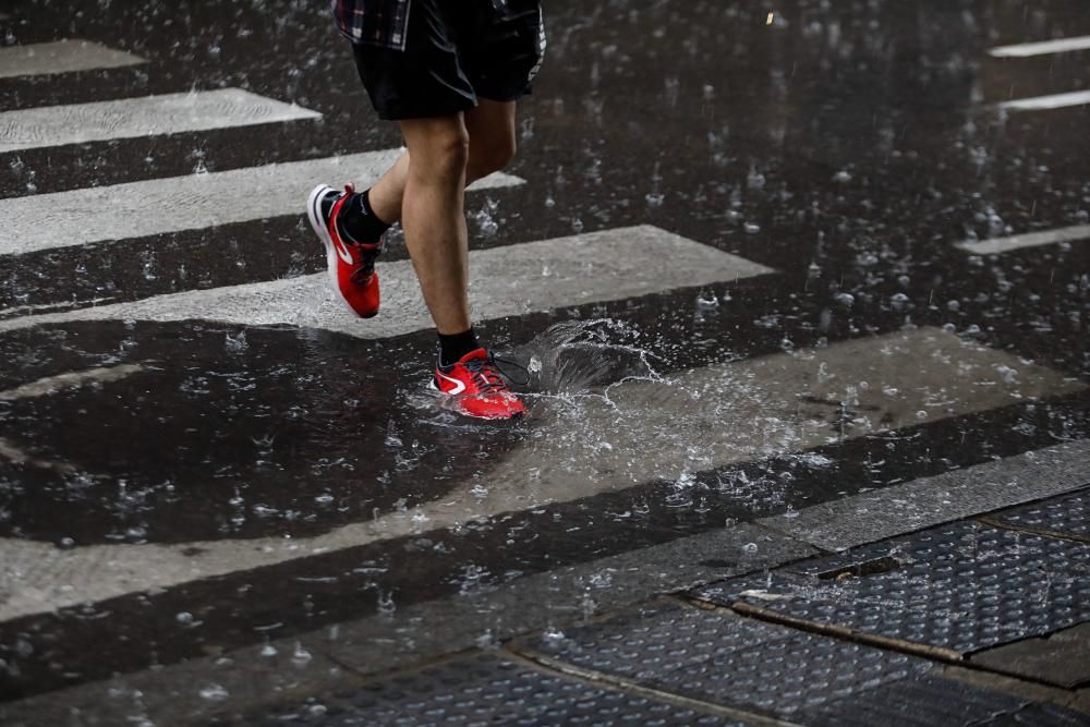 Tormenta veraniega en Gijón