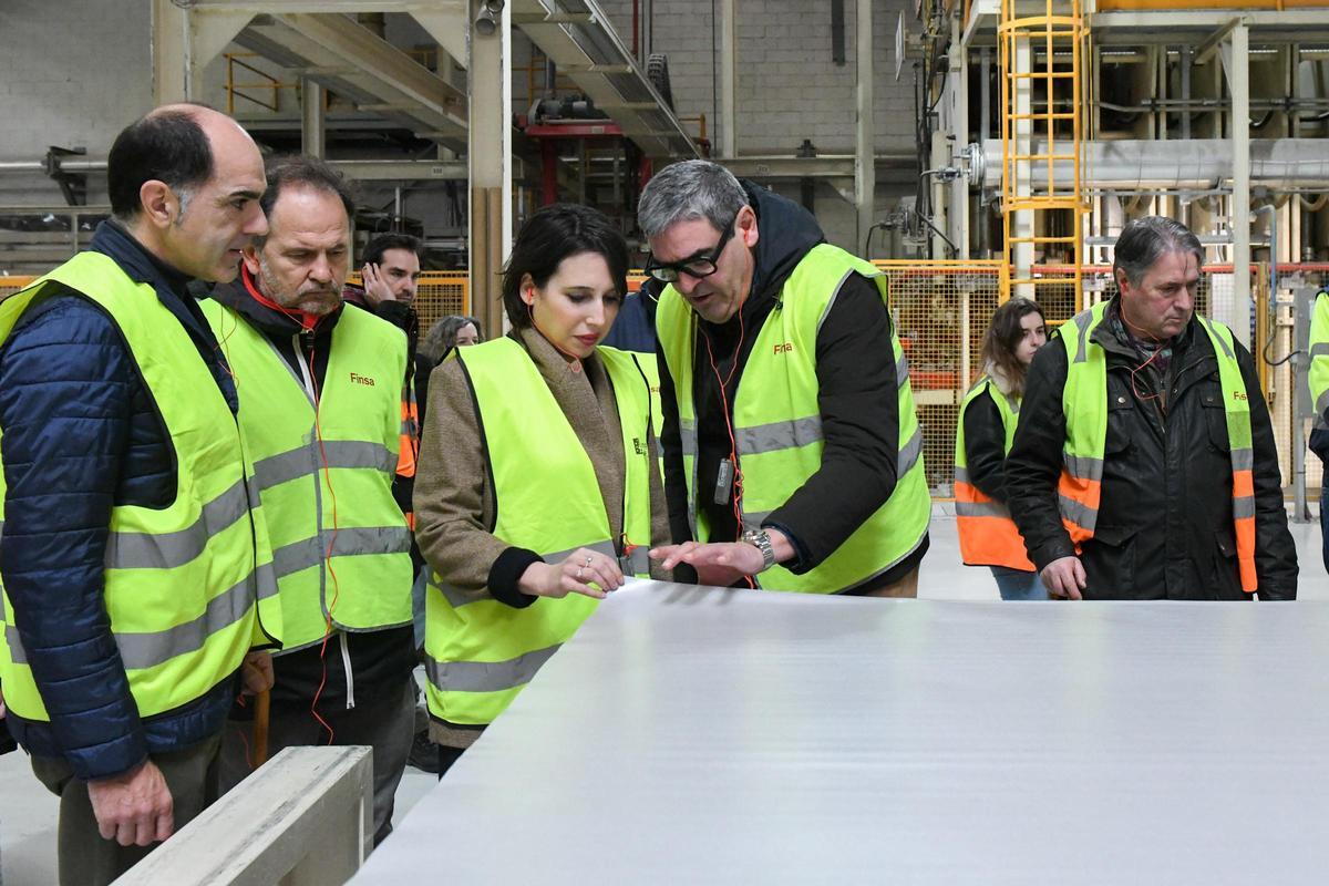 Lorenzana durante la visota a Finsa