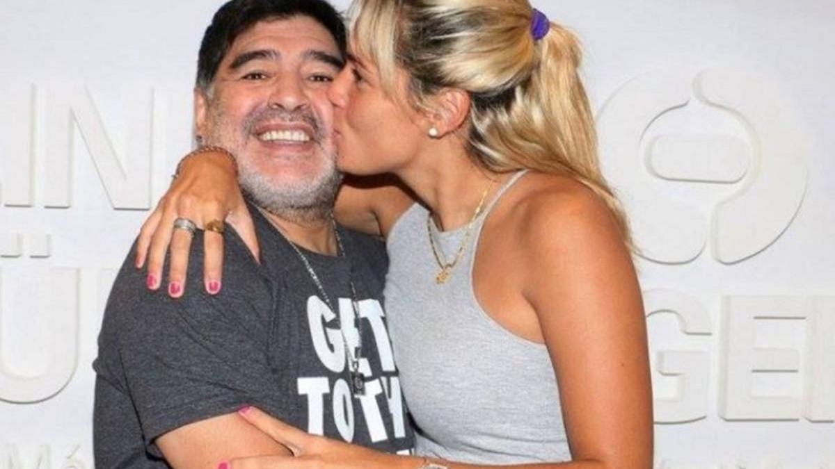 Rocío Oliva, última exnovia de Maradona, no ha podido acceder al velatorio íntimo de Casa Rosada