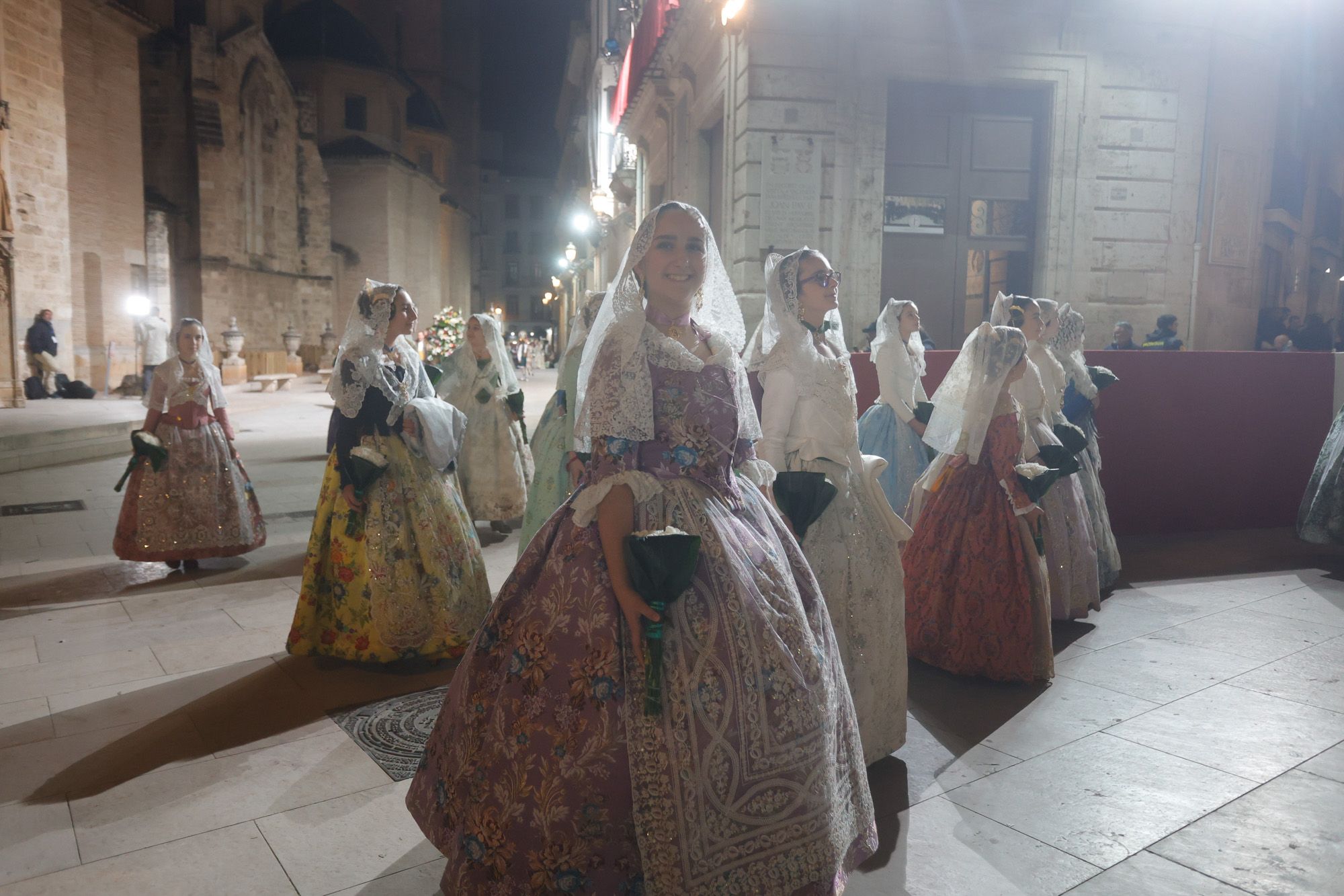 Todas las fotos de la Ofrenda del 17 de marzo por la calle San Vicente de 20:00 a 21:00 horas