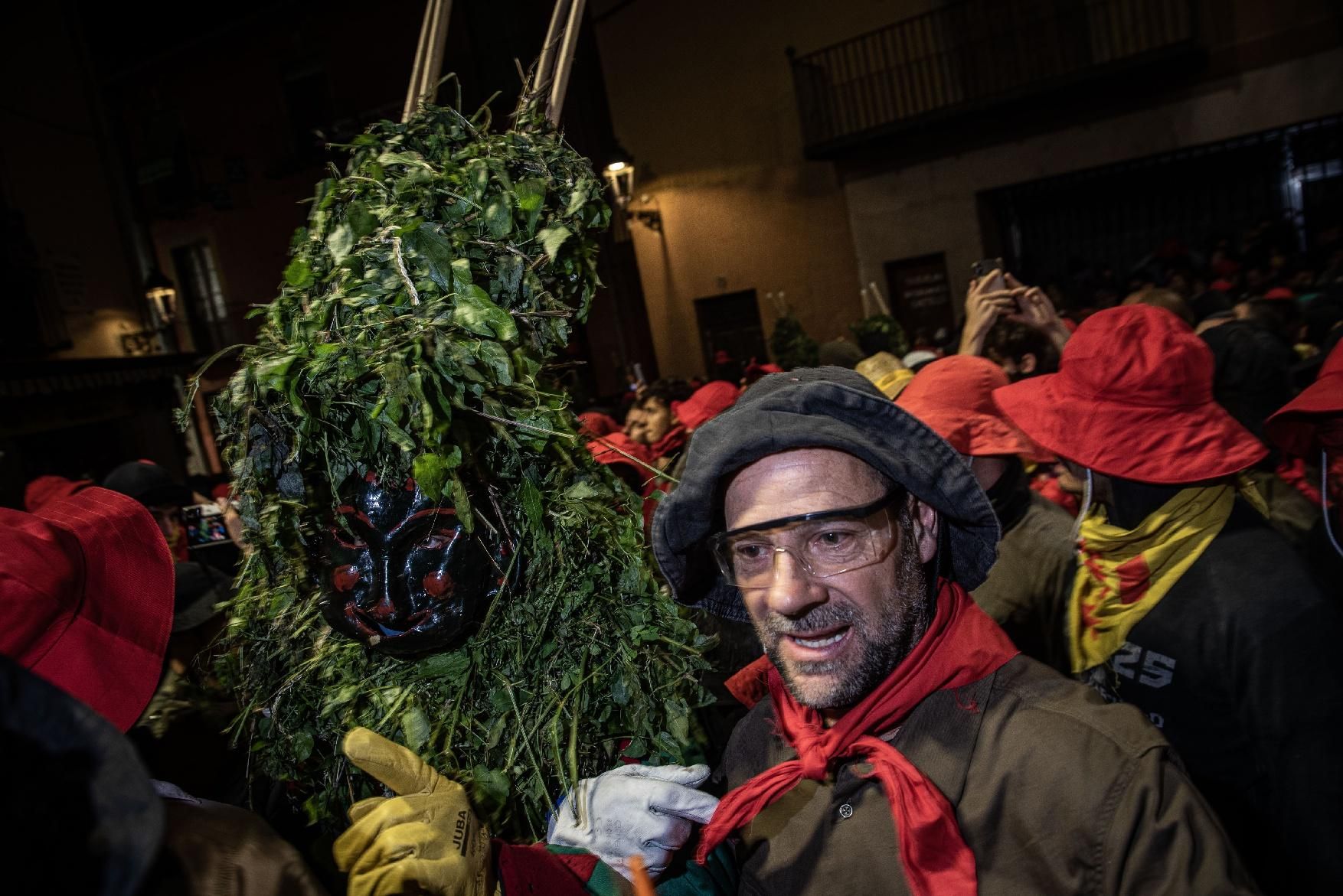 Així ha estat el primer salt de Plens de la Patum Completa