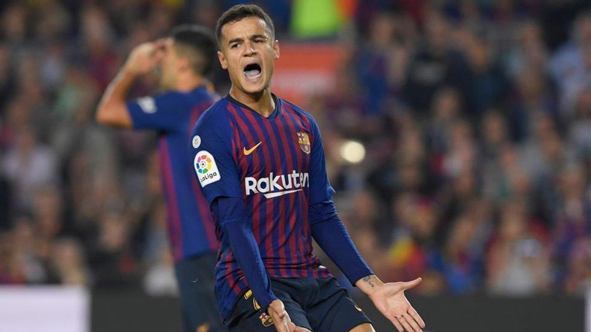 Coutinho, lamentándose tras una acción