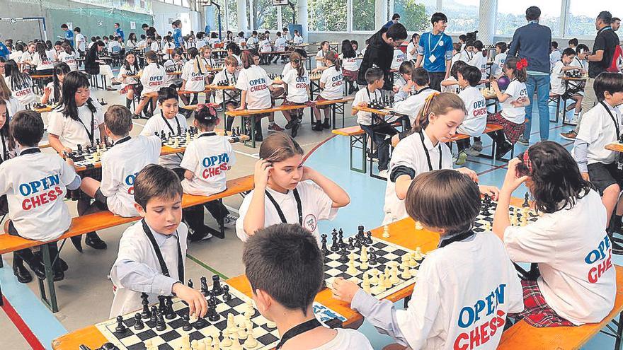 Vigo, Montecastelo. Torneo de ajedrez con la participación de más de 300 alumnos de tercero a sexto de primaria