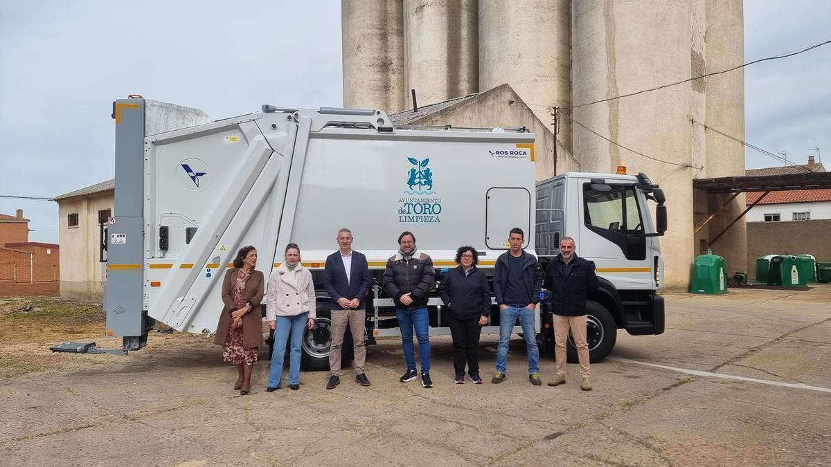 El Ayuntamiento de Toro invierte 222.640 euros en la adquisición de un nuevo camión de recogida de residuos