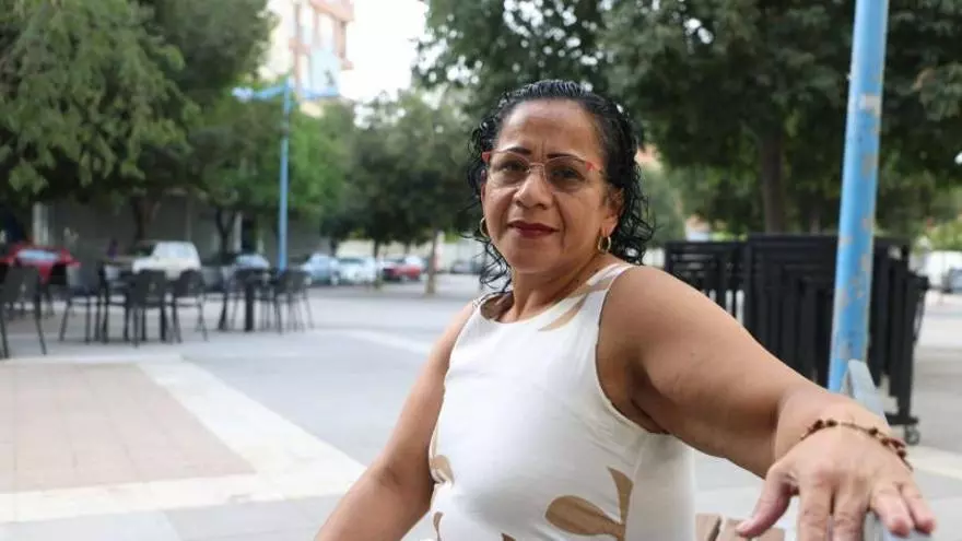 Roxana Barreto, inmigrante peruana en Córdoba: "No he venido a vivir de ayudas; he venido a trabajar y a cotizar"