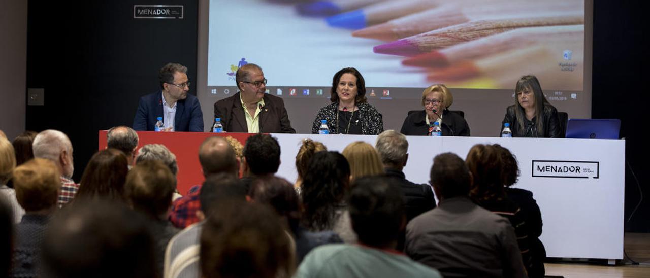 Acto de presentación de la memoria de Patim en el Menador.