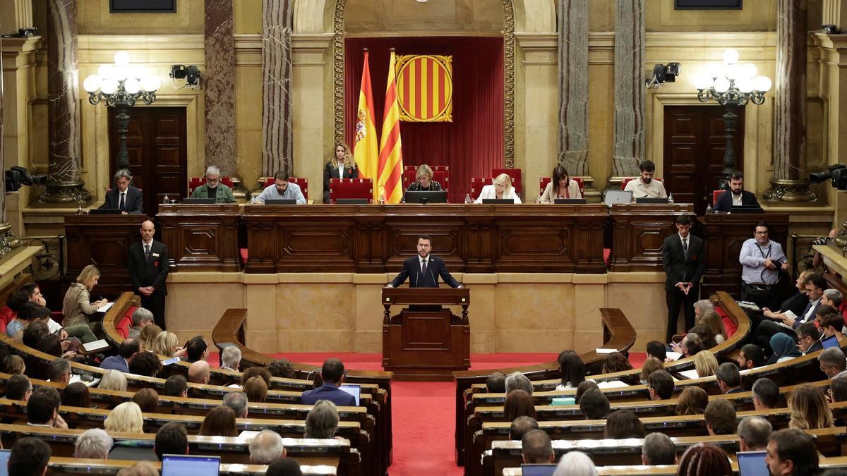 El ’president’ de la Generalitat, Pere Aragonès, en el Parlament.