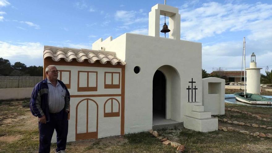Un jardín con Formentera en miniatura