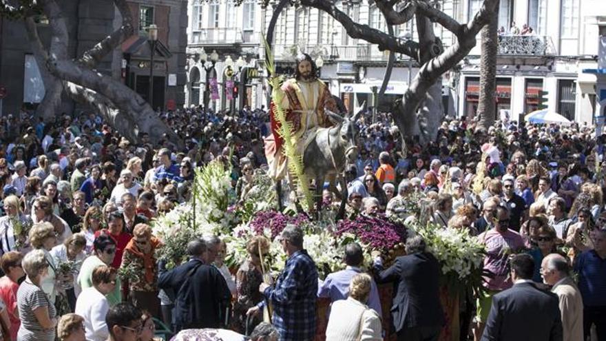 La imagen de La Burrita, en la procesión del año pasado en San Telmo.