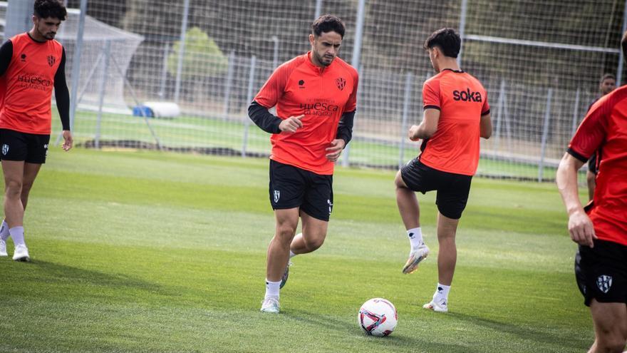 El Huesca quiere el triunfo en La Rosaleda