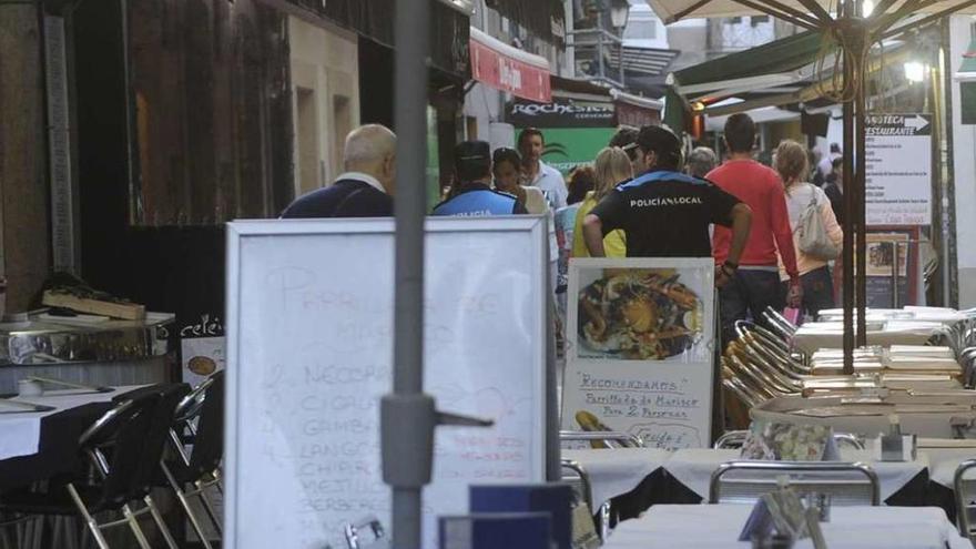 Terrazas en verano en la calle Franja.