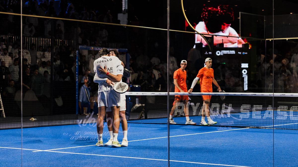 Coello y Tapia celebran el triunfo ante Lebrón y Augsburguer