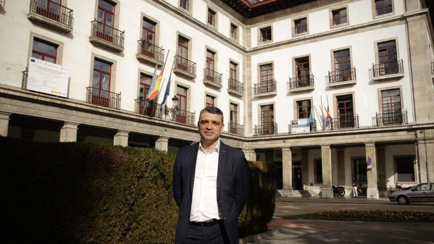 El refuerzo de la red eléctrica "es el proyecto de infraestructuras más importante que tenemos en este momento en Asturias", destaca el viceconsejero de Industria